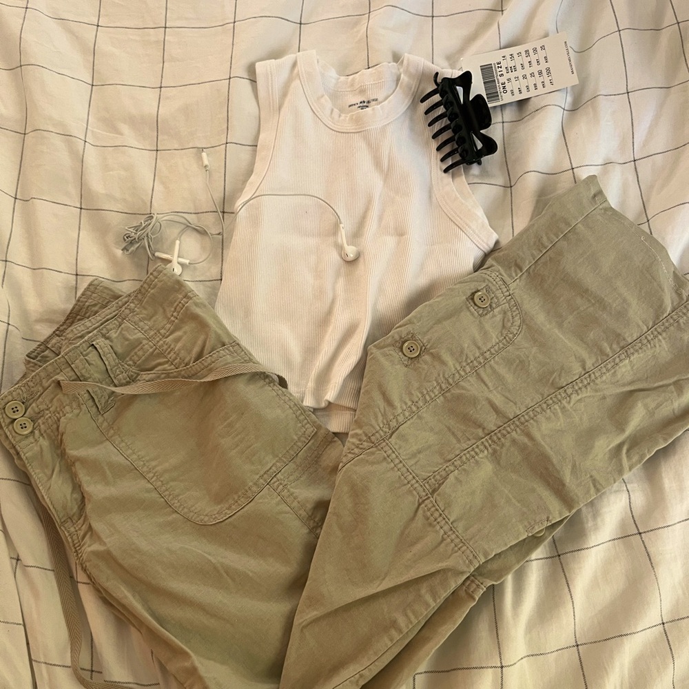 BRANDY MELVILLE TANK TOP WHITE NWT